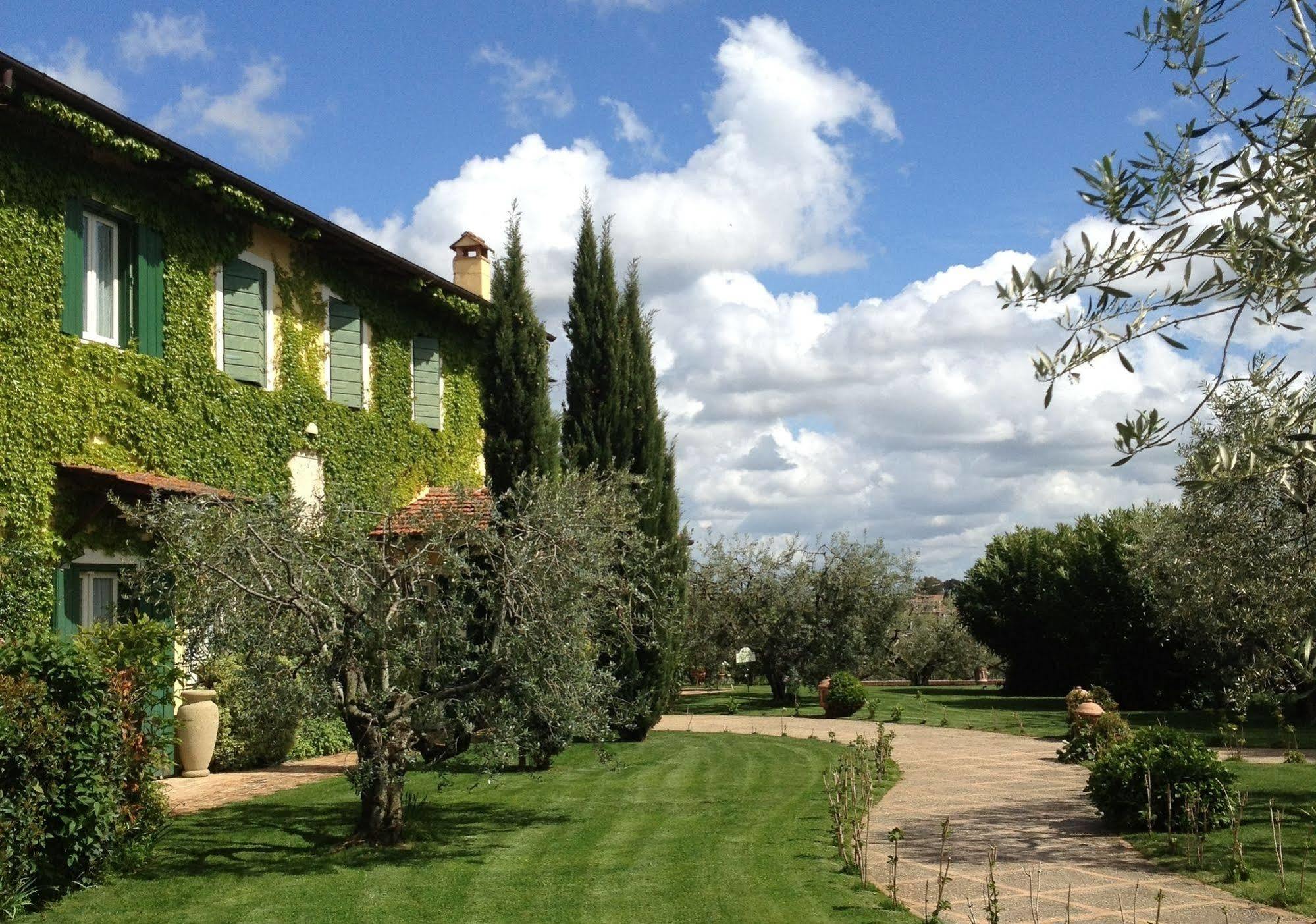 La Meridiana Sambuco  ภายนอก รูปภาพ